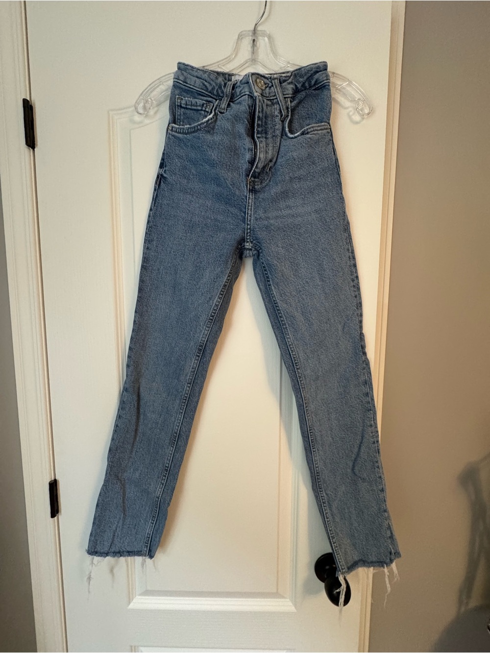 Zara High-Rise Straight Leg Jeans - Light Blue Denim